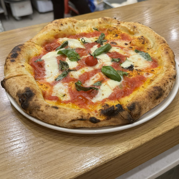 Margherita ( traditional )